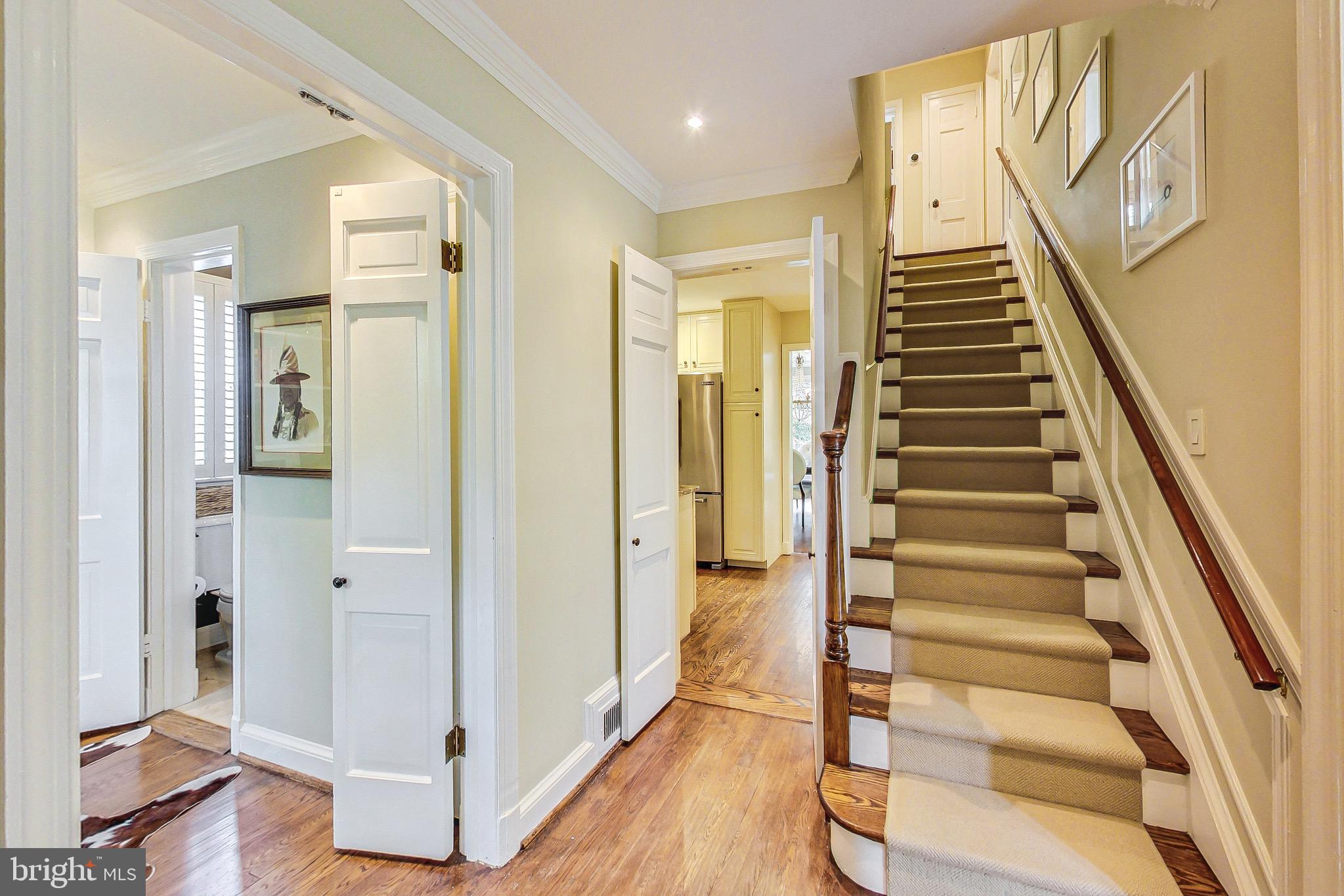 4831 Calvert Street Northwest Washington, DC 20007 - Photo 6 of 44
