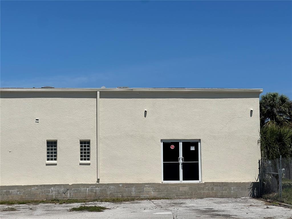 7904 Highway 19 Port Richey, FL 34668 - Photo 31 of 34