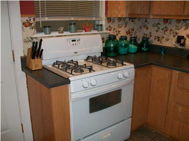 508 Manchester Road Fort Walton Beach, FL 32547 - Photo 10 of 26 Gallery Image 10