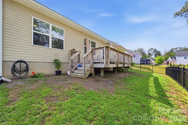 $359,900 | 743 Edenhall Drive, Columbia, SC 29229
