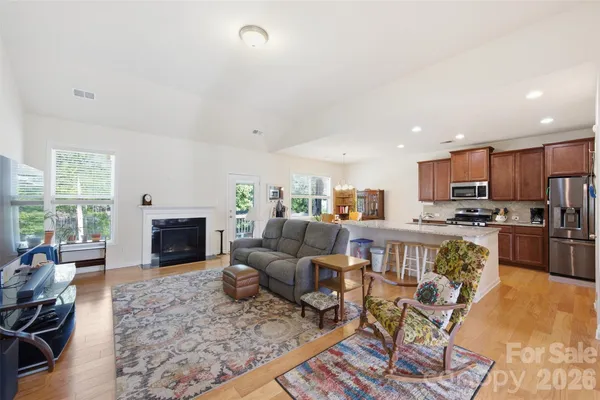 $359,900 | 743 Edenhall Drive, Columbia, SC 29229
