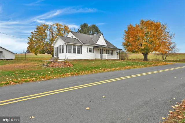 $300,000 | 209 Ridge Road, Pitman, PA 17964