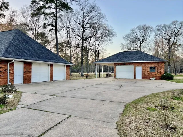 $499,000 | 3120 Highway 112, Lecompte, LA 71346