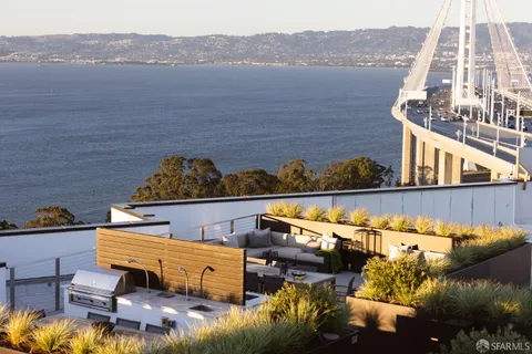 $1,150,000 | 1 Bristol Court, Unit 217, San Francisco, CA 94130