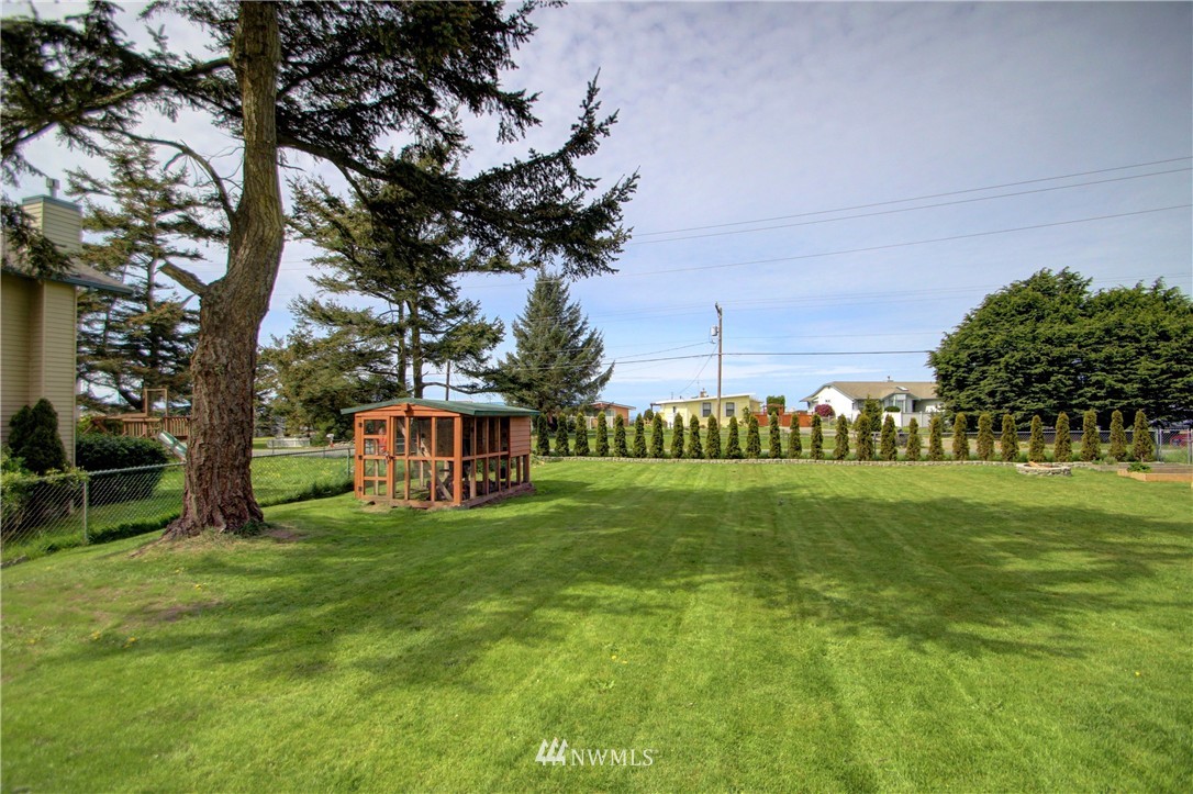 1919 Island View Road Oak Harbor, WA 98277 - Photo 24 of 25 Gallery Image 24