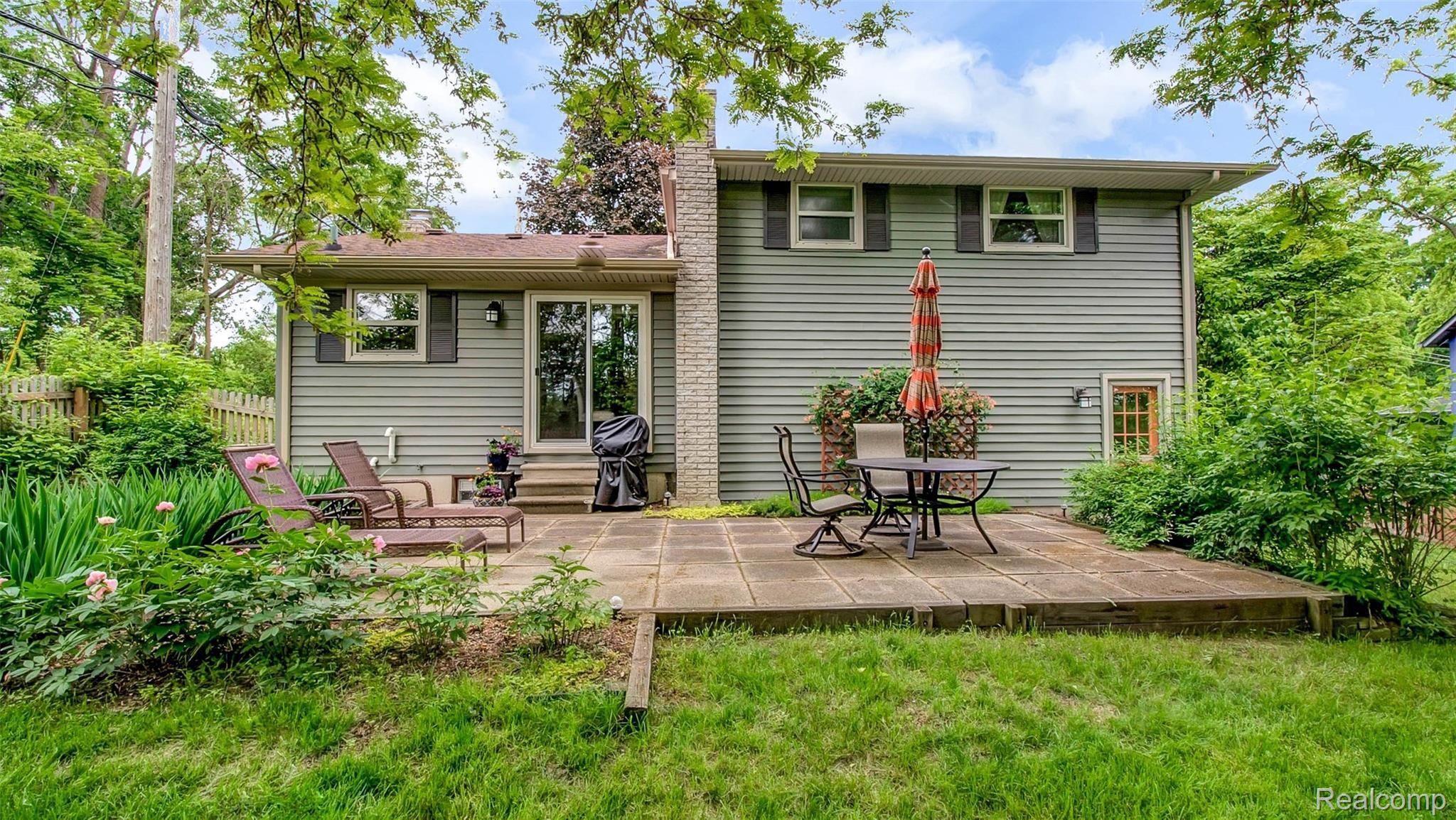 911 High Street Rochester, MI 48307 - Photo 21 of 27 6.jpg