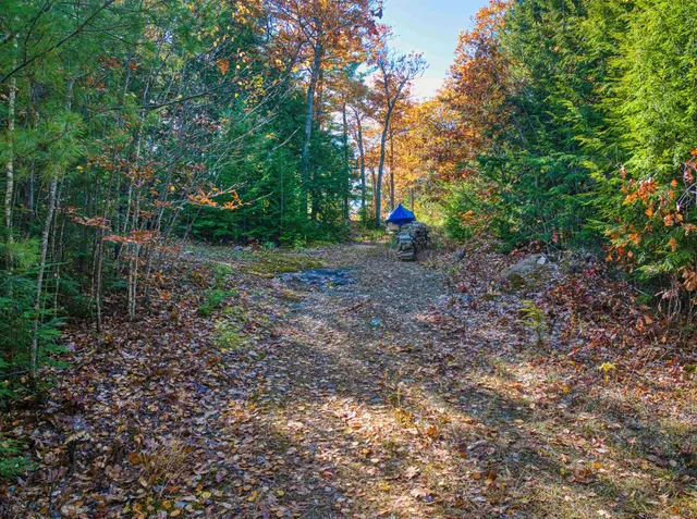 $1,095,000 | 30 Greystone Lane, Newbury, NH 03255