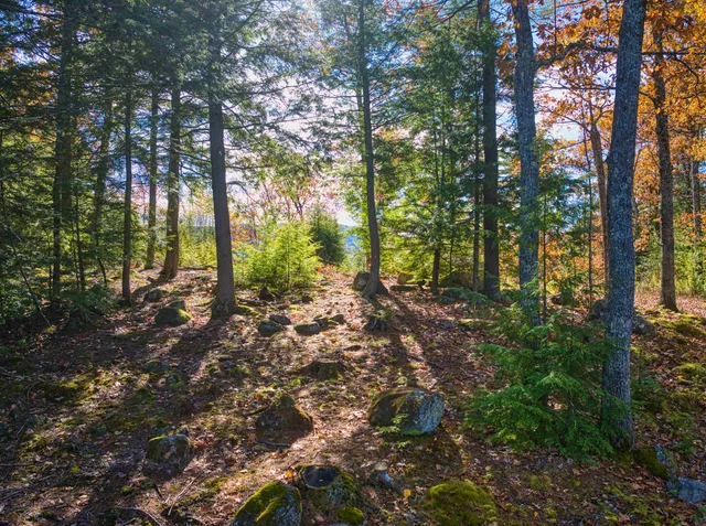 $1,095,000 | 30 Greystone Lane, Newbury, NH 03255