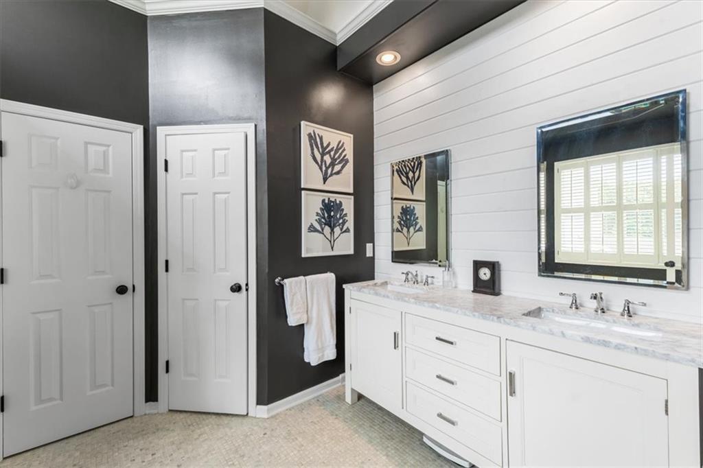4940 Montclair Trail Cumming, GA 30040 - Photo 10 of 32