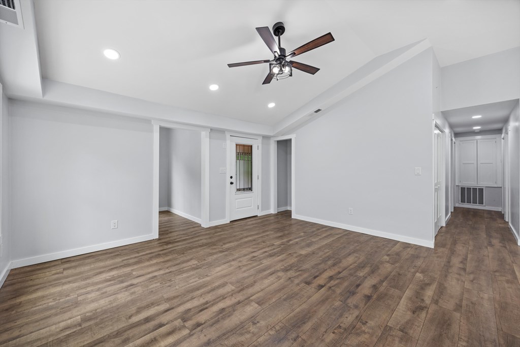 433 Ranger Place Dalton, GA 30721 - Photo 5 of 24 Gallery Image 5