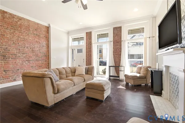 $699,000 | 1006 West Marshall Street, Richmond, VA 23220