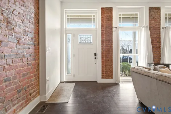 $699,000 | 1006 West Marshall Street, Richmond, VA 23220