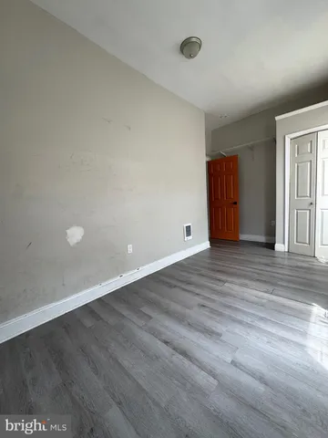 a view of walk in closet