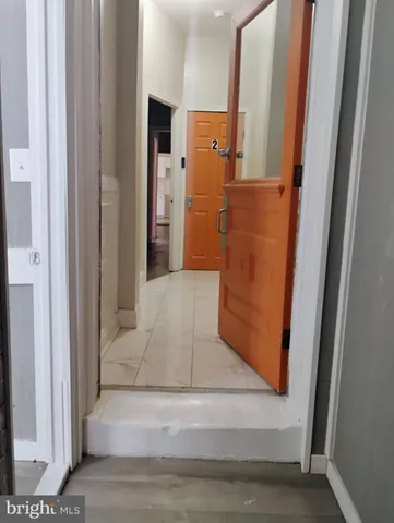 a view of empty room with window