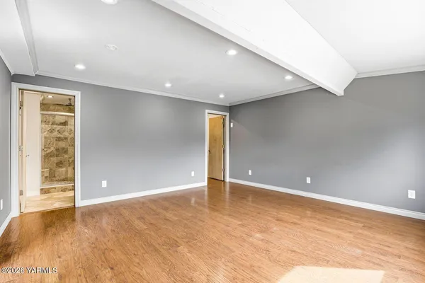 $310,000 | 906 West Entiat Avenue, Kennewick, WA 99336