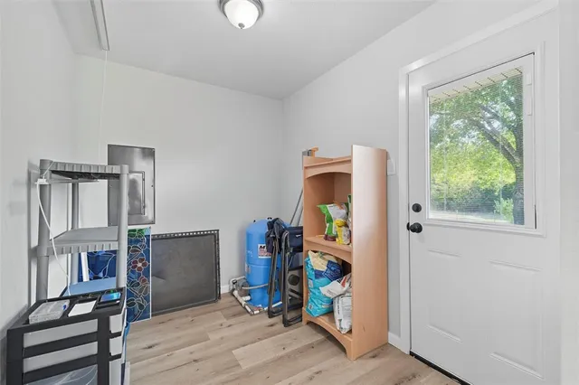 $2,100 | 3400 Sarra Lane, Springtown, TX 76082