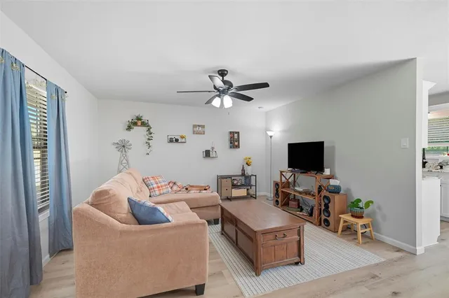 $2,100 | 3400 Sarra Lane, Springtown, TX 76082