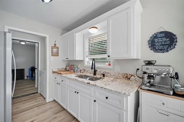 $2,100 | 3400 Sarra Lane, Springtown, TX 76082