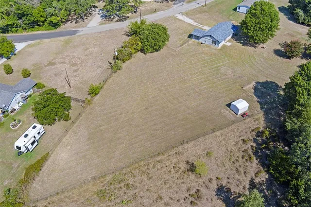 $2,100 | 3400 Sarra Lane, Springtown, TX 76082