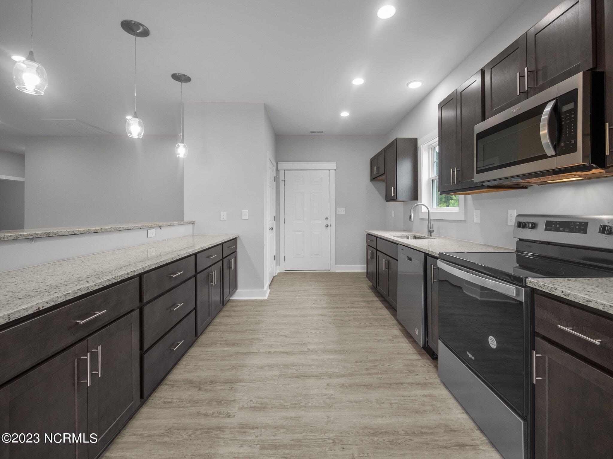 154 Padgett Road Maple Hill, NC 28454 - Photo 11 of 45 67-web-or-mls-M1B17927