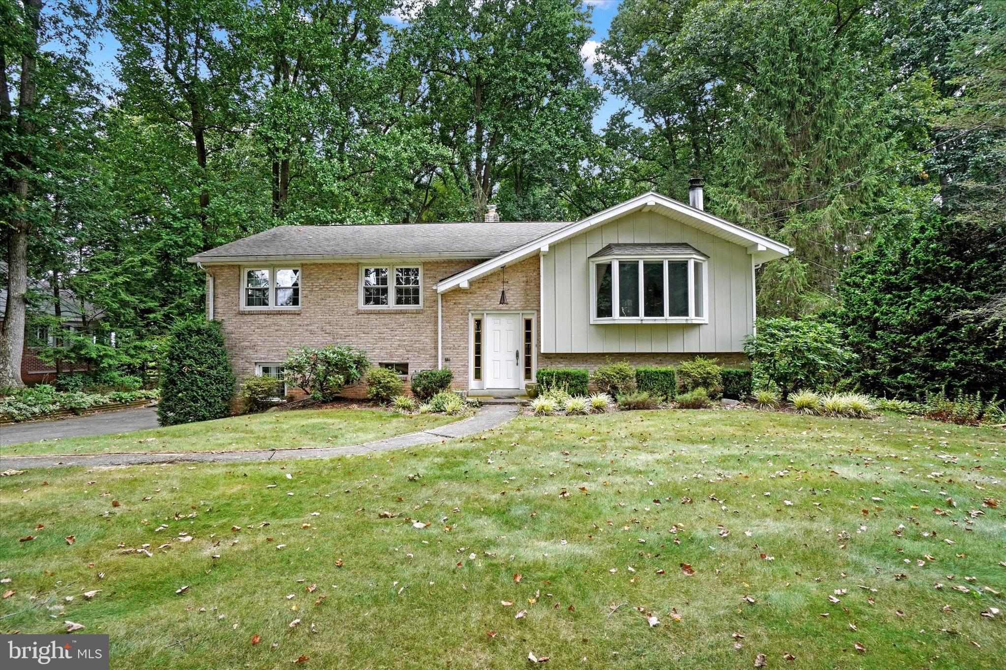233 Reynolds Mill Road York, PA 17403 - Photo 1 of 25 Gallery Image 1
