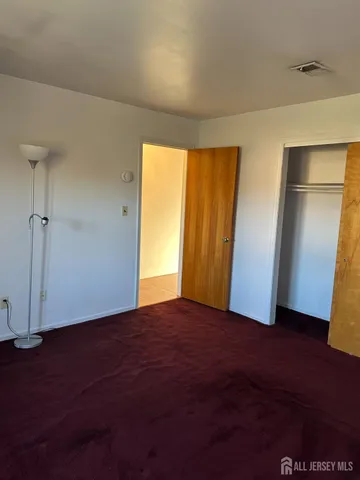 $1,900 | 111 F Beverly Hill Terrace, Woodbridge, NJ 07095