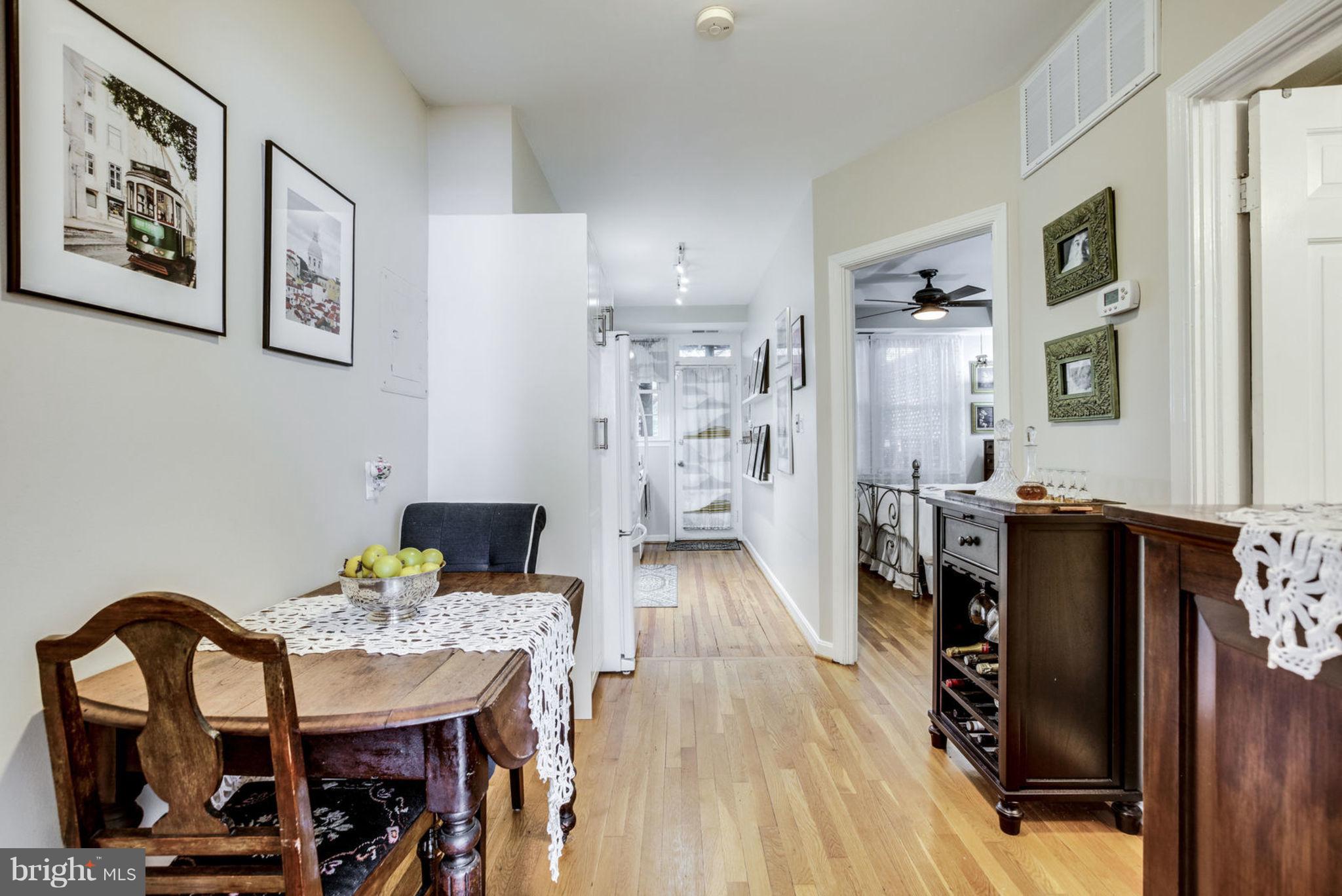 5 Russell Road, Unit B Alexandria, VA 22301 - Photo 11 of 30 Interior (General)