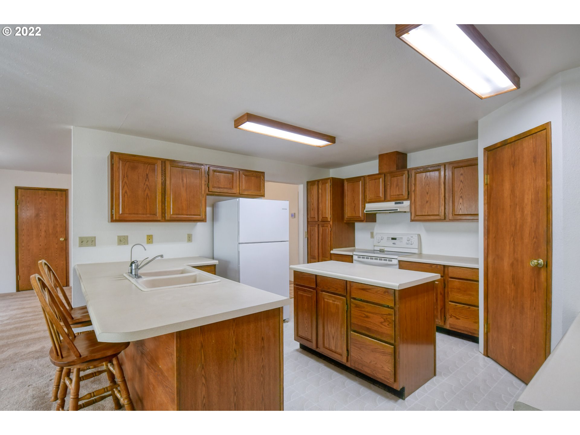 1941 Southwest Quinney Avenue Pendleton, OR 97801 - Photo 14 of 32 Gallery Image 14