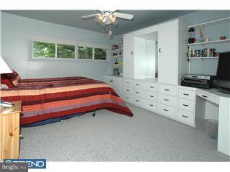 532 Wynlyn Road Wynnewood, PA 19096 - Photo 8 of 10 Bedroom 3