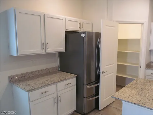 $2,400 | 12796 Battista Lane, Henderson, NV 89044