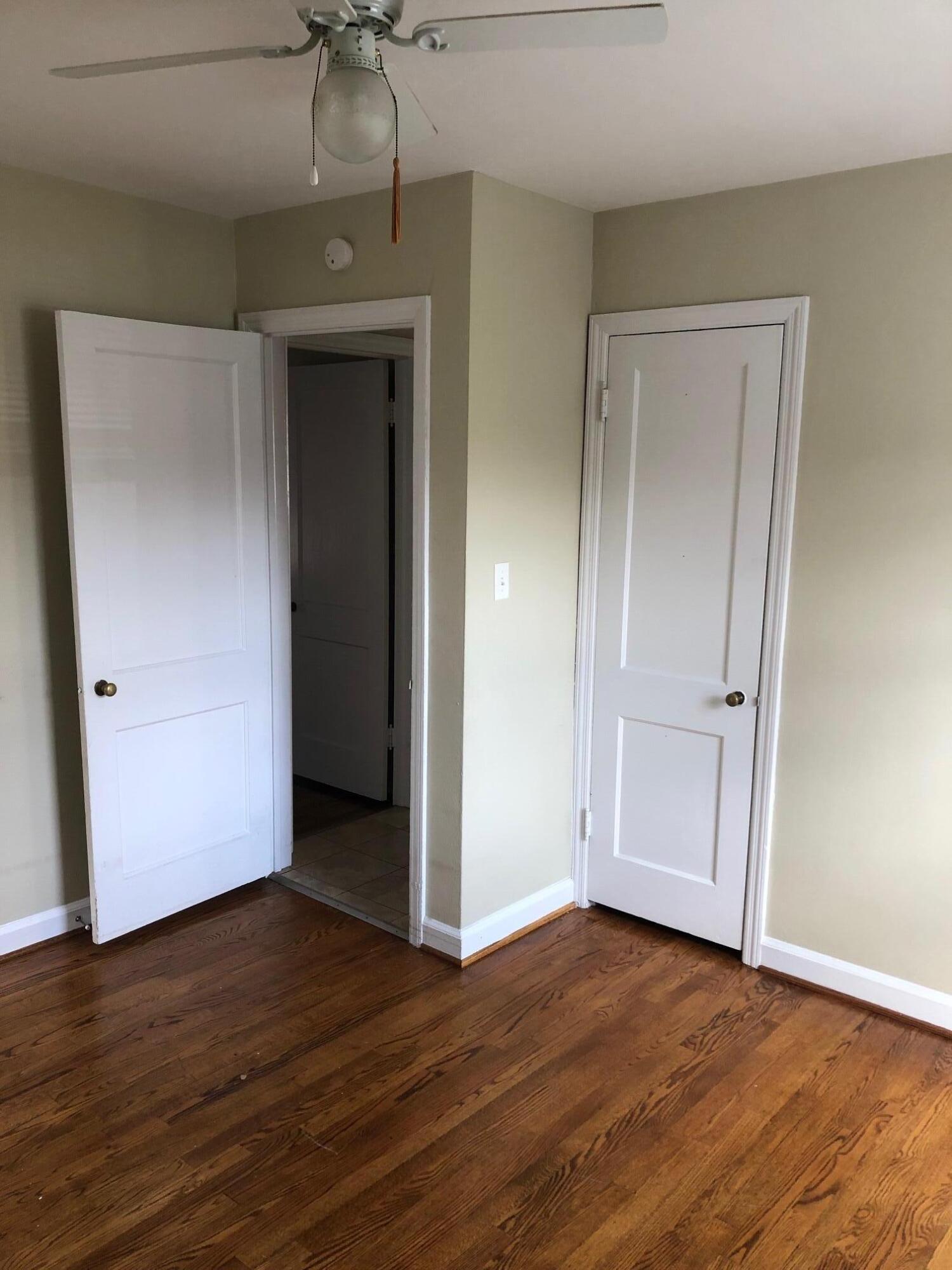 1836 Carter Road Southwest Roanoke, VA 24015 - Photo 5 of 17 Bedroom 2