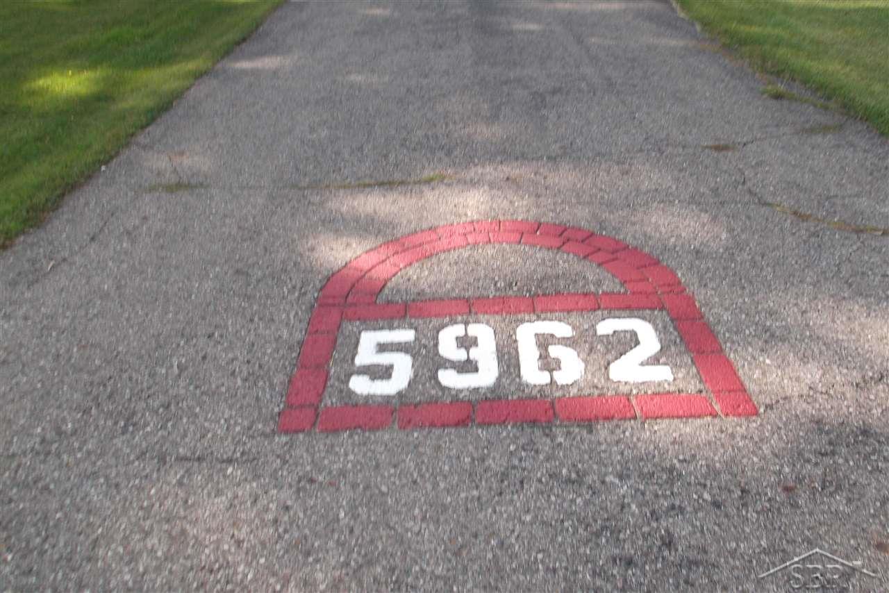 5962 Baker Road Bridgeport, MI 48722 - Photo 10 of 11