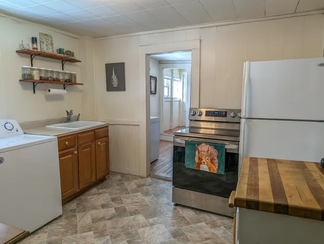 $269,000 | 98 Carroll Street, Keene, NH 03431