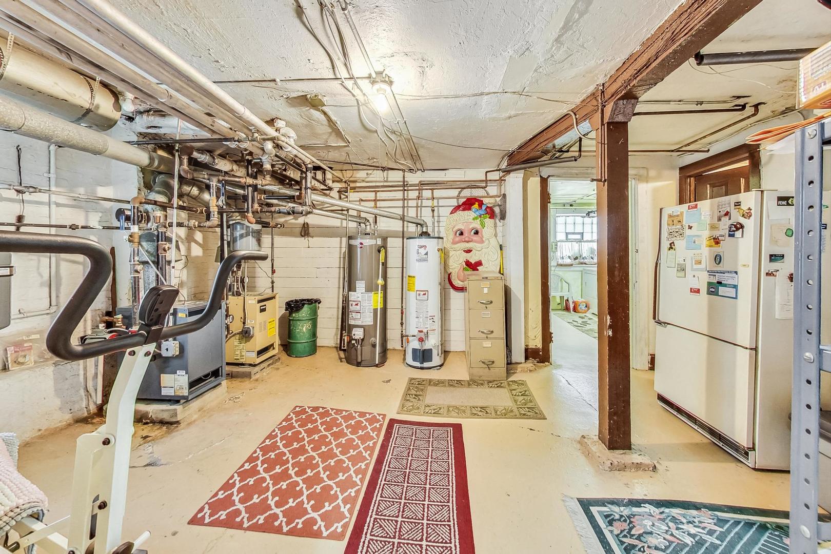 2954 South Loomis Street Chicago, IL 60608 - Photo 59 of 80 a view of a room with gym equipment