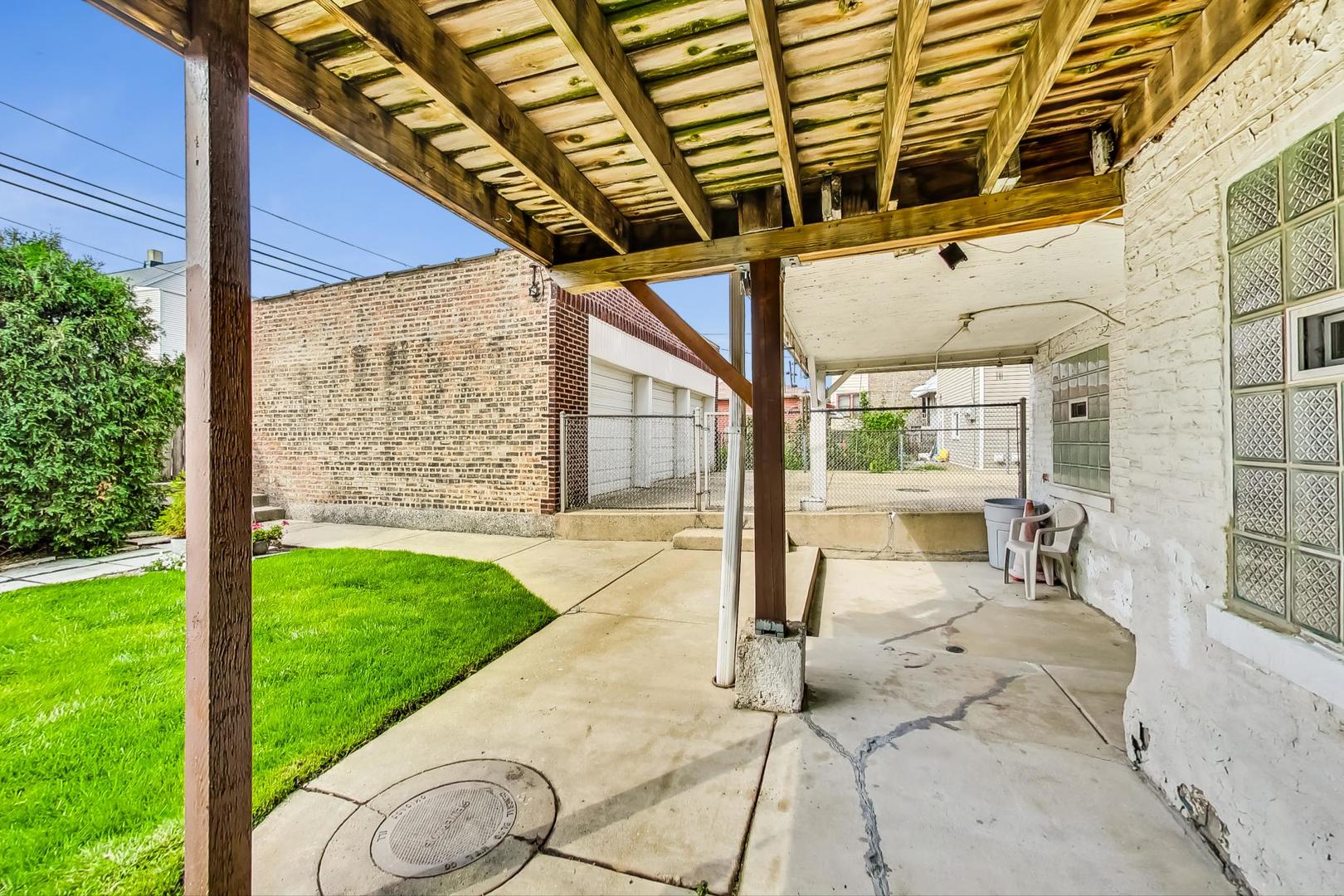 2954 South Loomis Street Chicago, IL 60608 - Photo 68 of 80