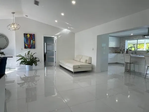$6,000 | 15551 Southwest 155th Avenue, Miami, FL 33187