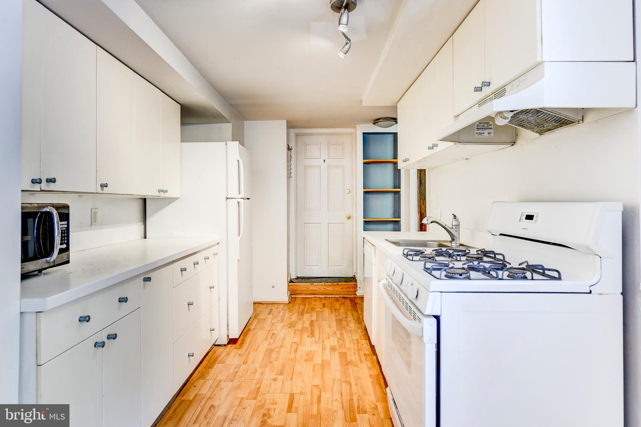 1935 Park Road Northwest Washington, DC 20010 - Photo 29 of 37