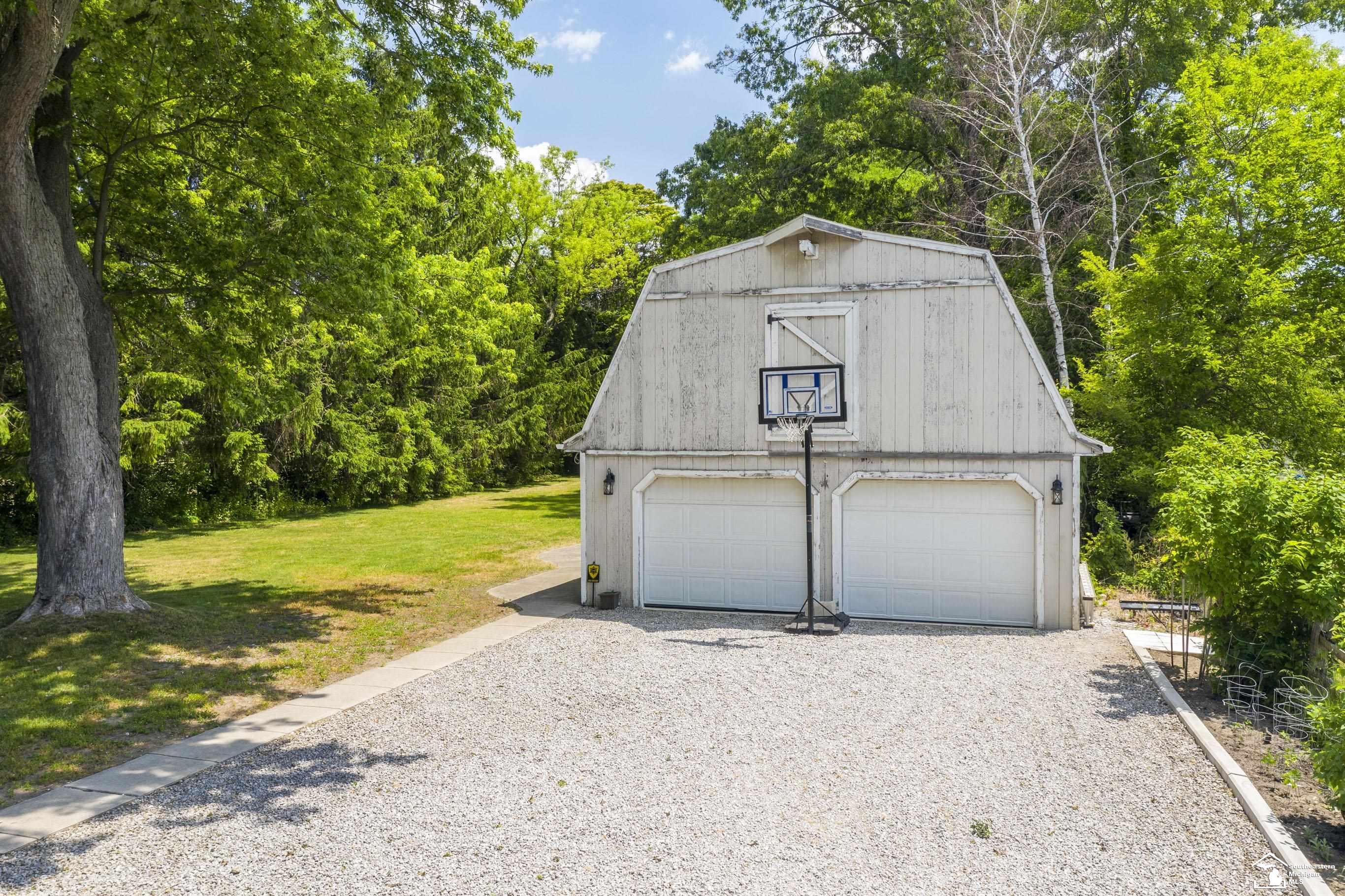 8736 Douglas Road Temperance, MI 48182 - Photo 29 of 40