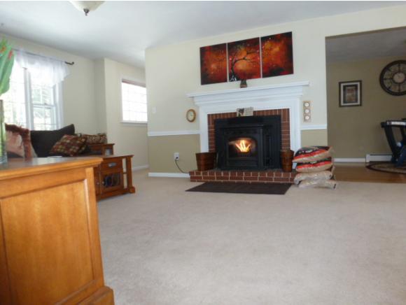 24 Morrill Street Hampton, NH 03842 - Photo 5 of 21