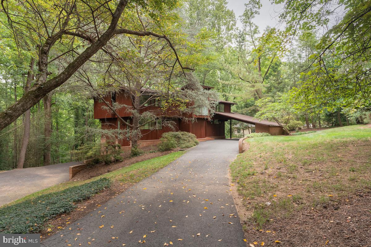 1330 Potomac School Road McLean, VA 22101 - Photo 34 of 36 Gallery Image 34