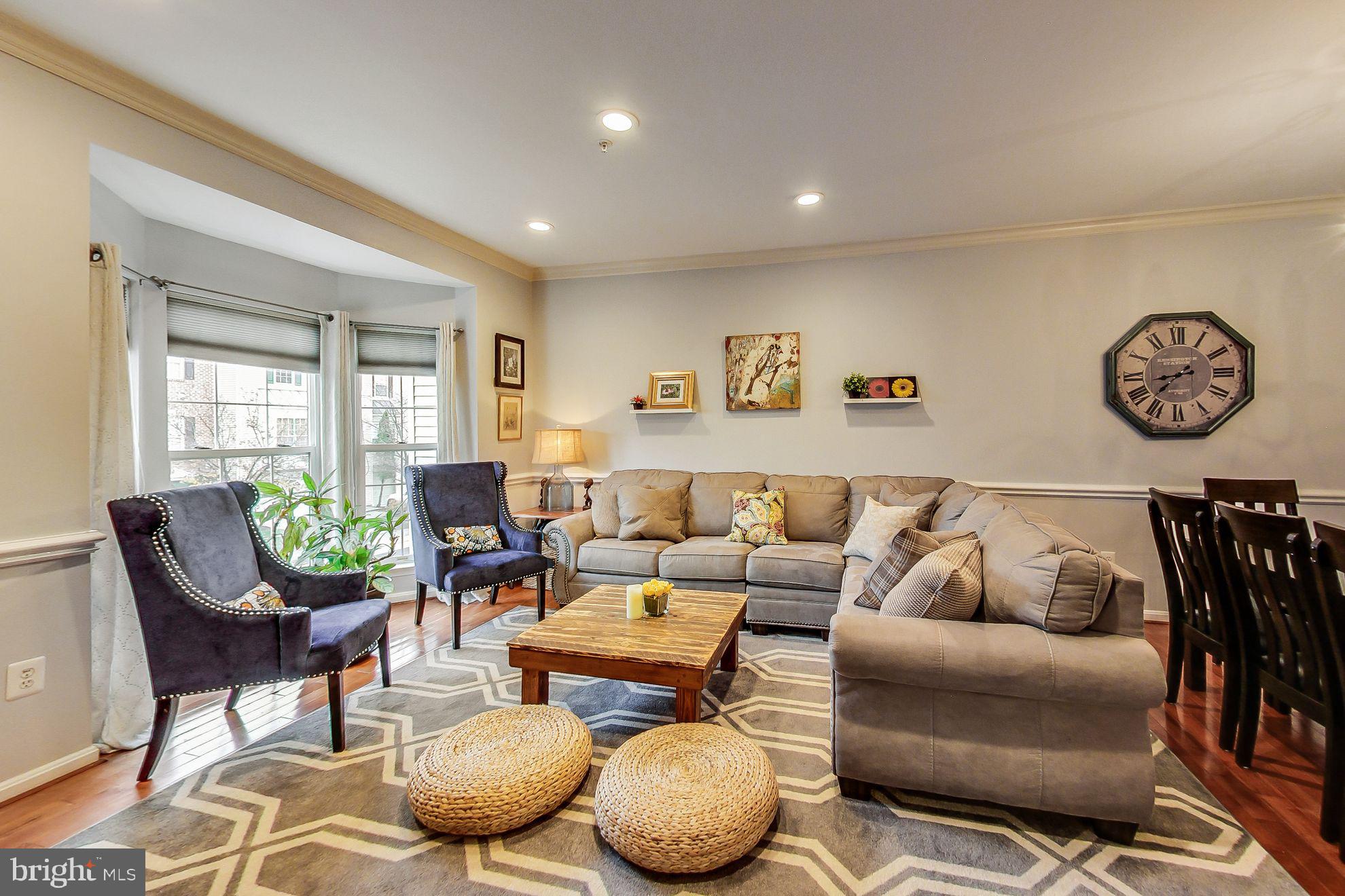 2730 Summers Ridge Drive Odenton, MD 21113 - Photo 2 of 48 Living Room