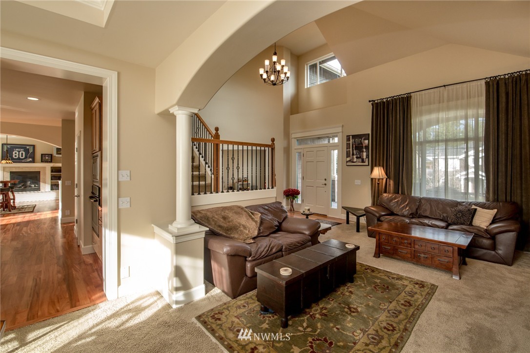 116 223rd Street Southeast Bothell, WA 98021 - Photo 4 of 24