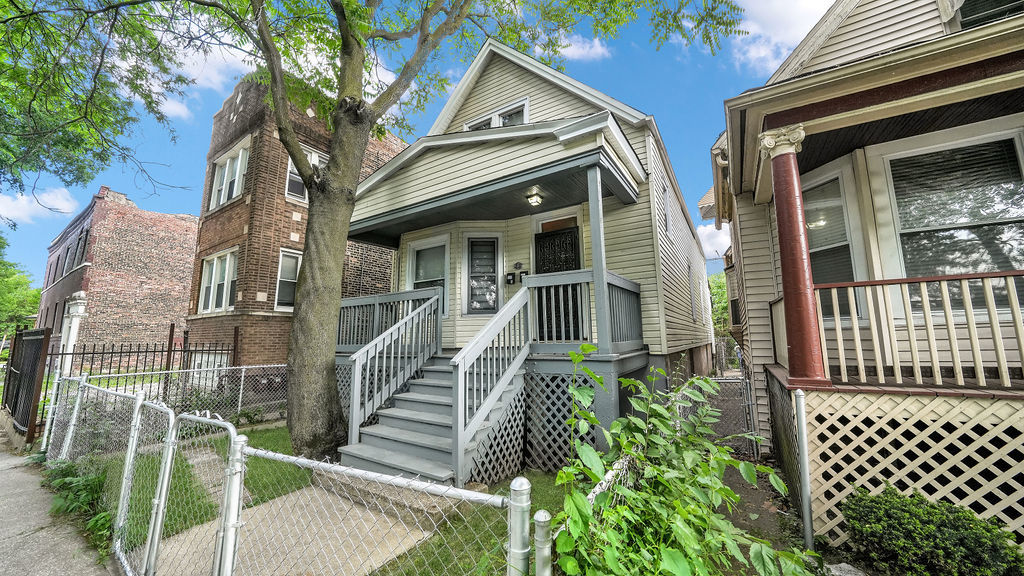 1311 West Marquette Road Chicago, IL 60636 - Photo 1 of 26 Gallery Image 1