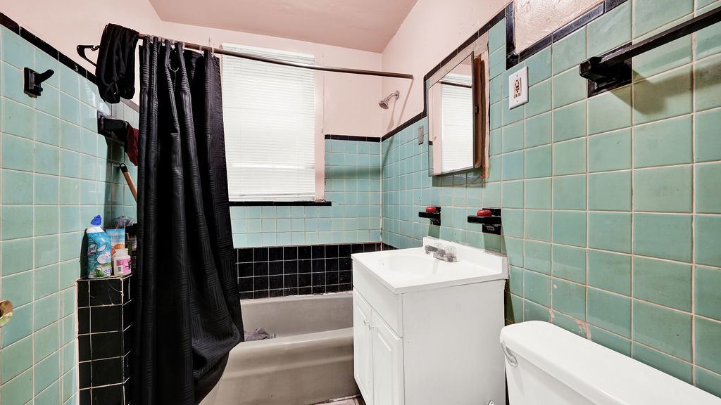 1311 West Marquette Road Chicago, IL 60636 - Photo 18 of 26 Gallery Image 18