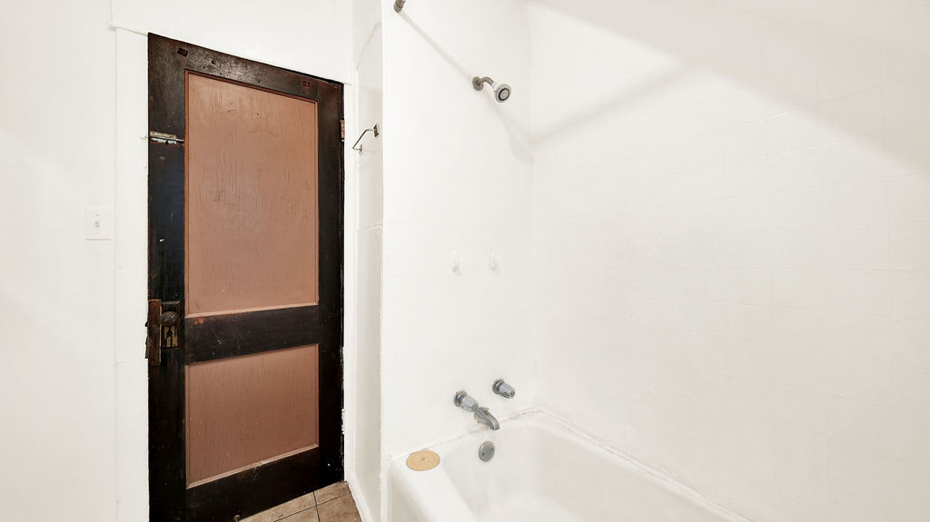 1311 West Marquette Road Chicago, IL 60636 - Photo 6 of 26 Gallery Image 6