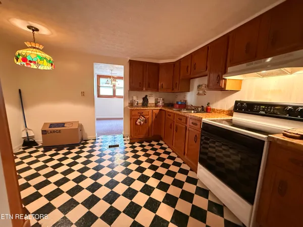 $55,000 | 3682 Left Poor Valley Road, Jonesville, VA 24263