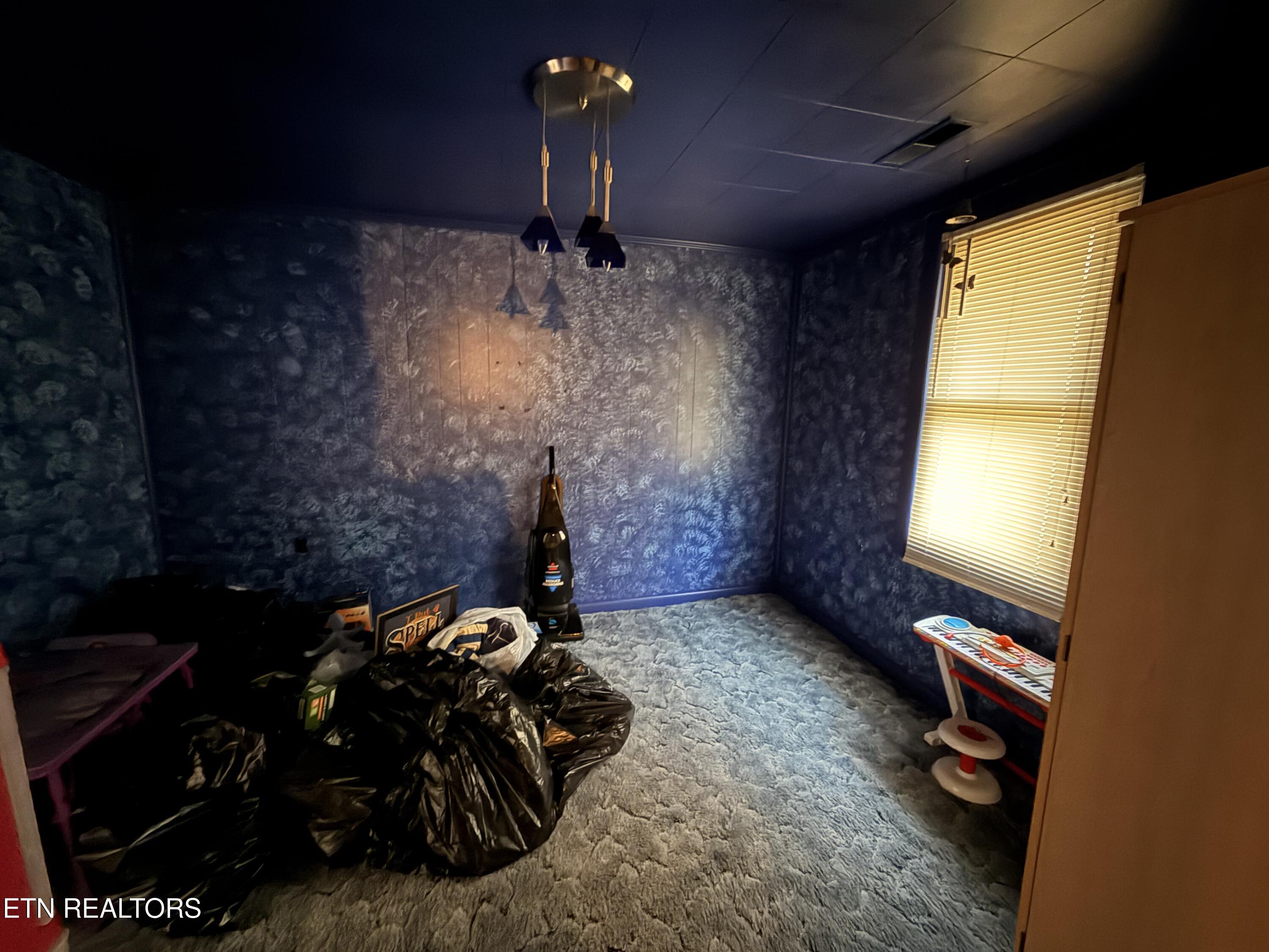 3682 Left Poor Valley Road Jonesville, VA 24263 - Photo 8 of 17 IMG_6357