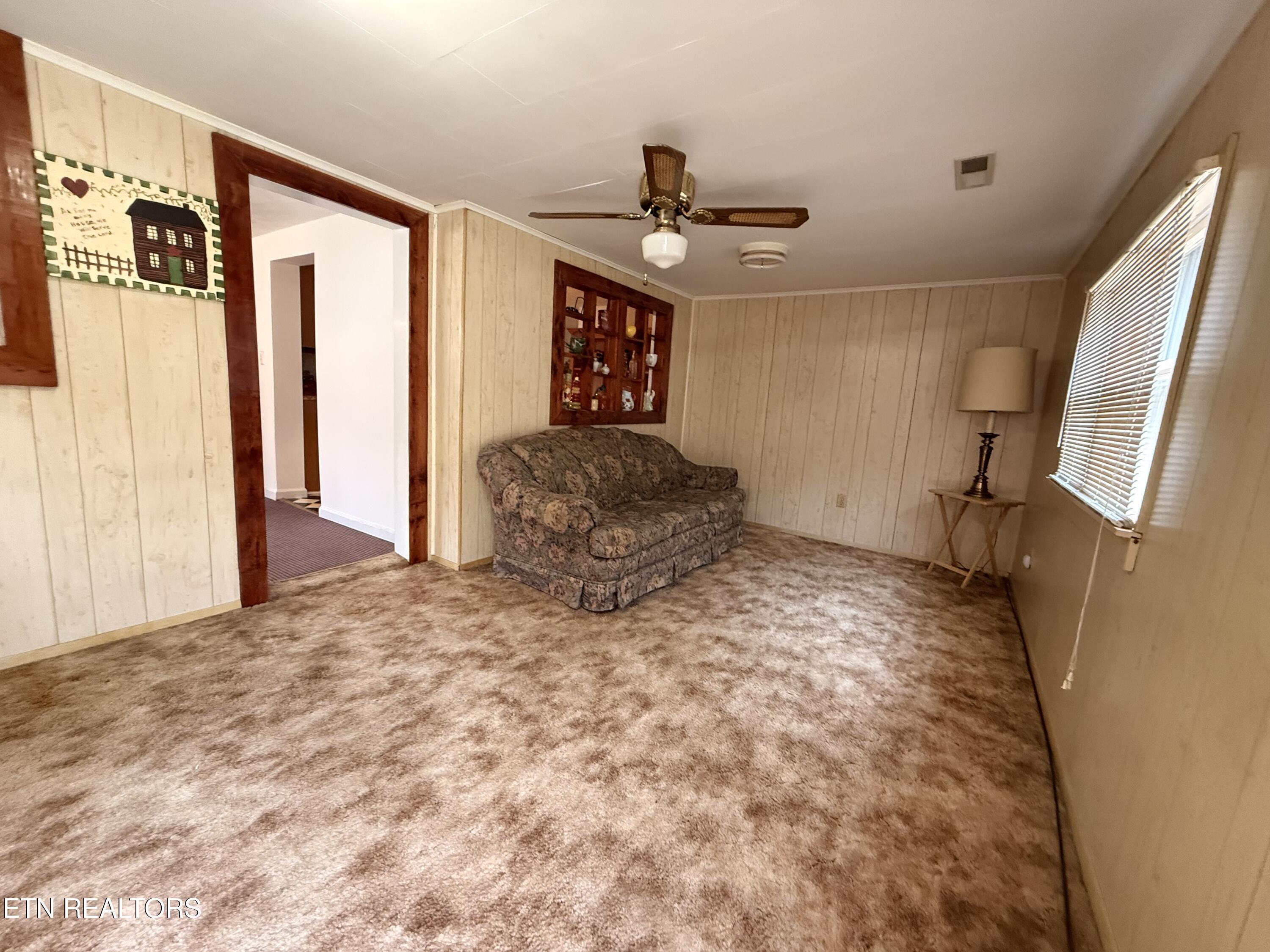 3682 Left Poor Valley Road Jonesville, VA 24263 - Photo 10 of 17 IMG_6364