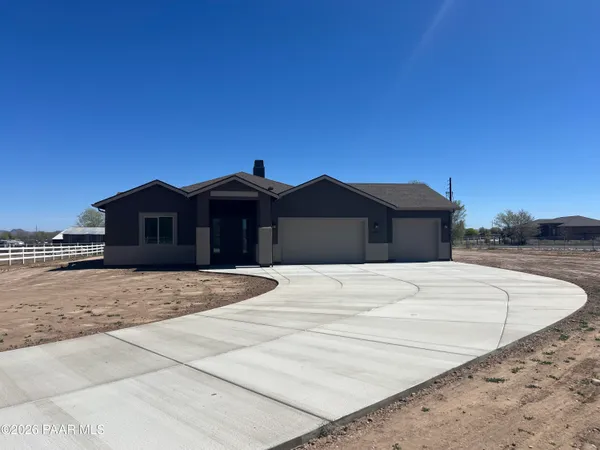 $769,000 | 1317 West Anne Marie Drive, Chino Valley, AZ 86323
