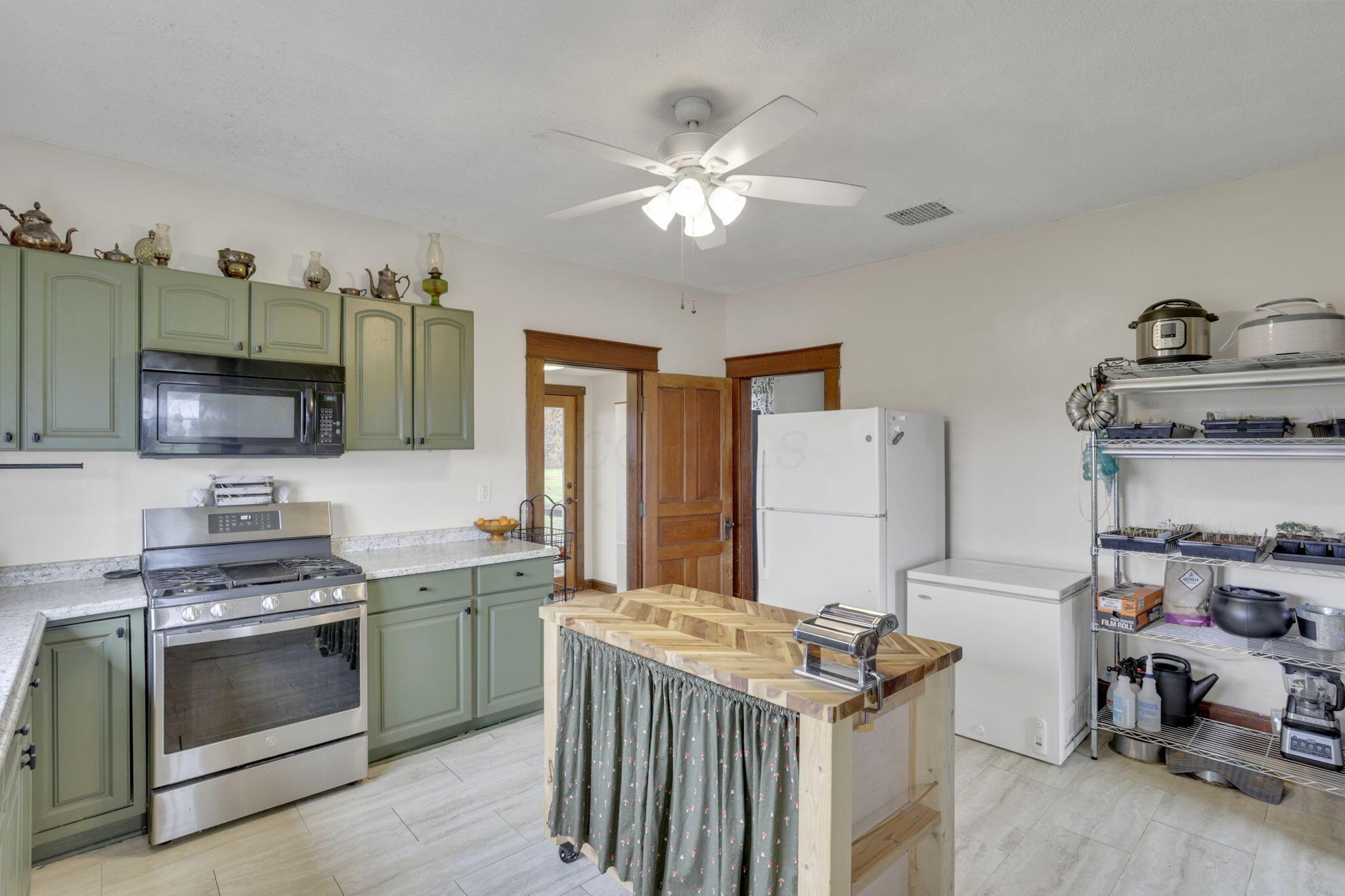 12330 Palmer Road Mount Perry, OH 43760 - Photo 6 of 35 15-web-or-mls-0V3A0322